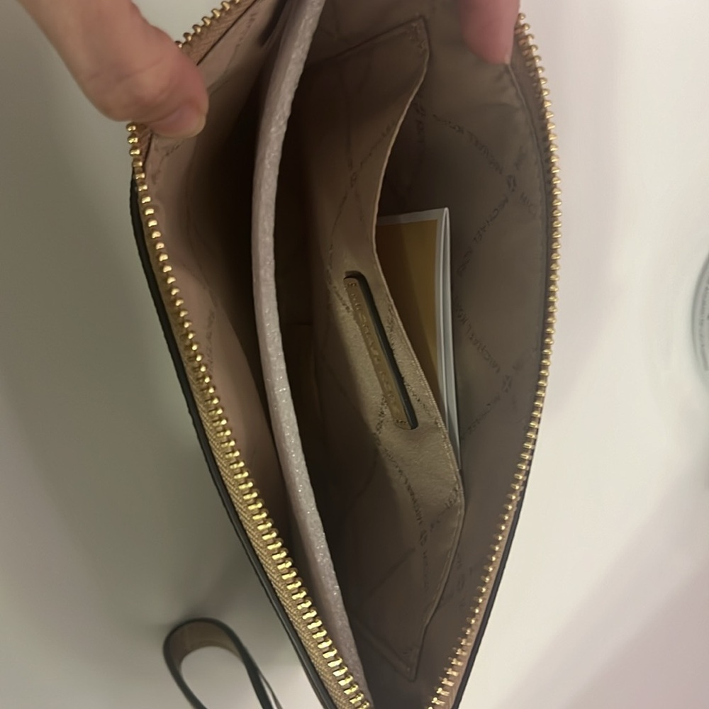 Michael Kors Wristlet - Picture 5 of 5